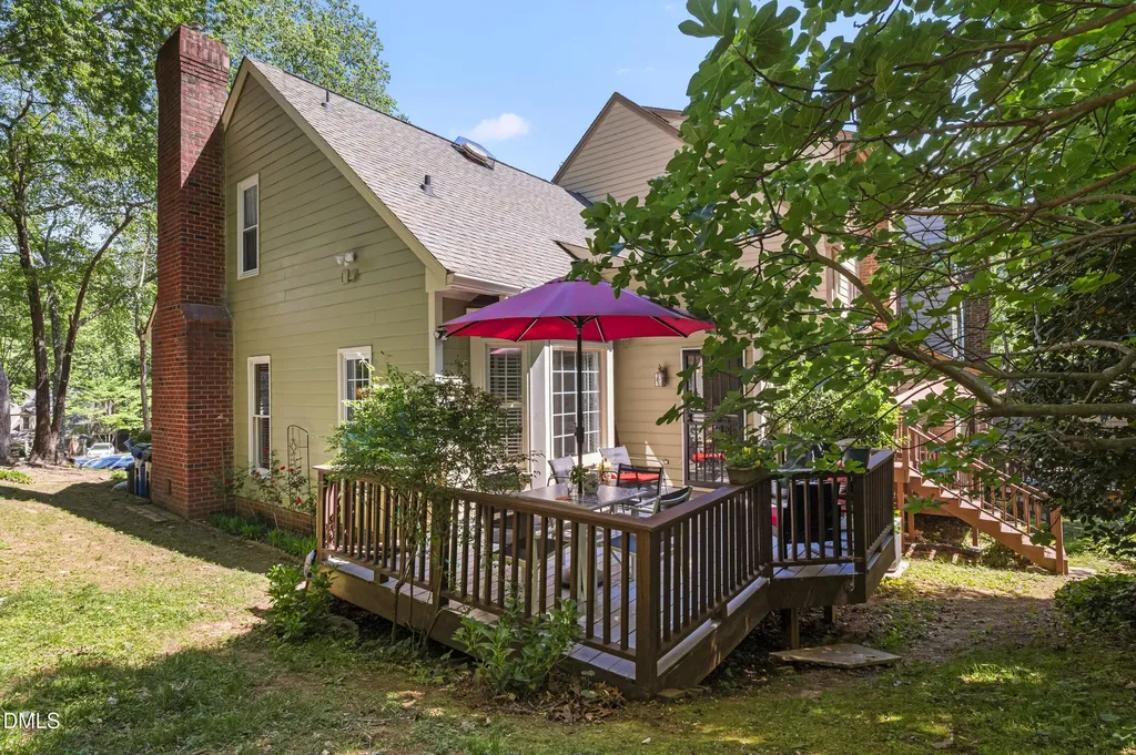 1407 Traherne Drive Raleigh NC 27612