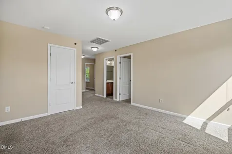 6 Crawford Court Durham NC 27703
