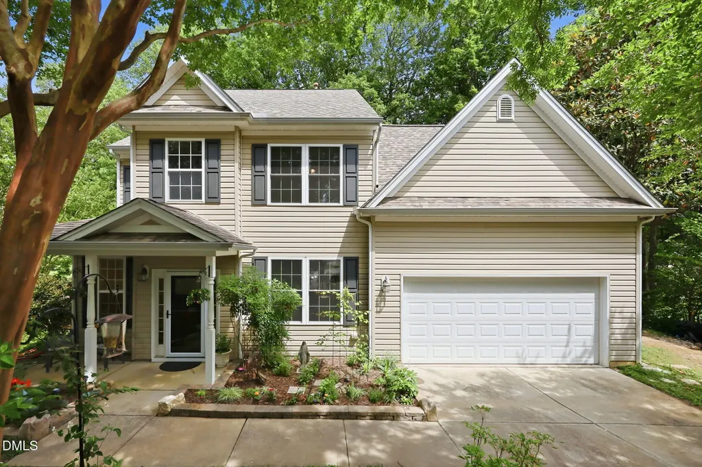 105 Little Meadow Court Holly Springs NC 27540