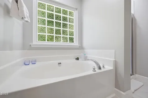 105 Little Meadow Court Holly Springs NC 27540