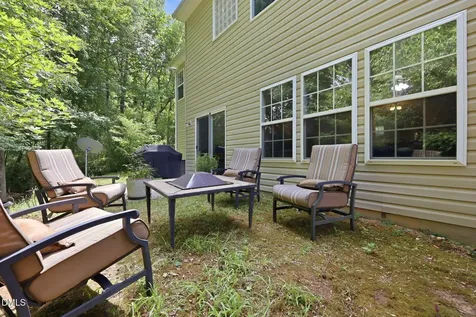 105 Little Meadow Court Holly Springs NC 27540