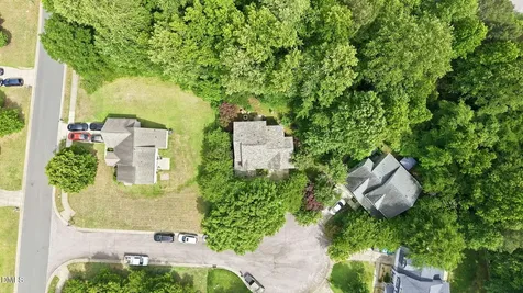 105 Little Meadow Court Holly Springs NC 27540