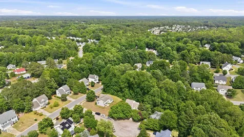 105 Little Meadow Court Holly Springs NC 27540