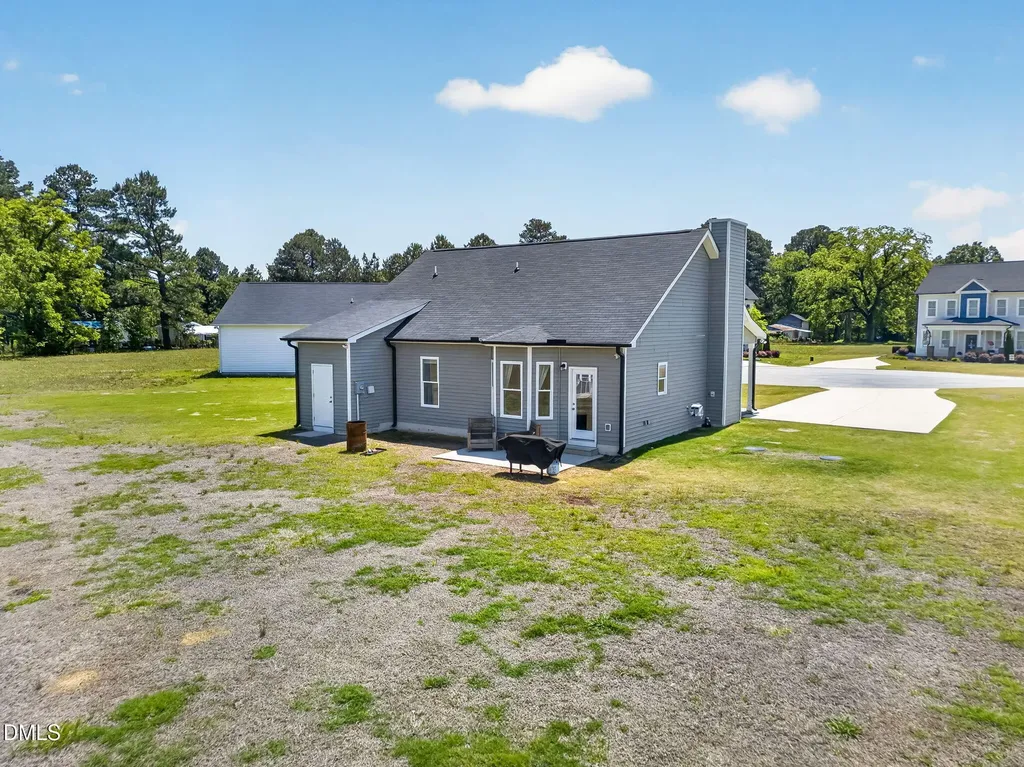 57 Overdrift Court Selma NC 27576