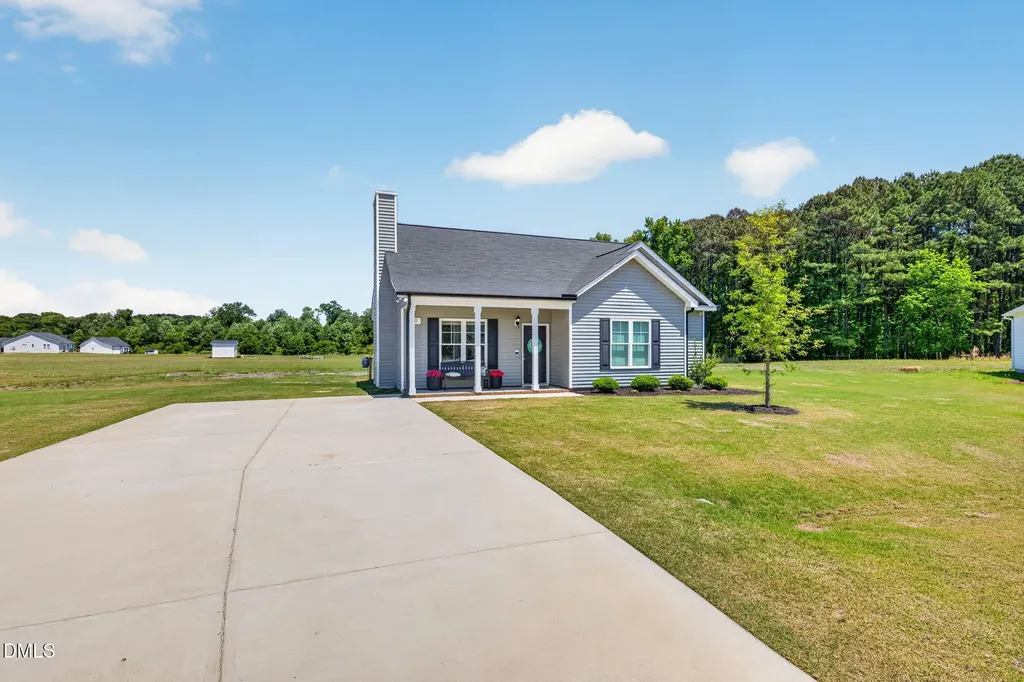 57 Overdrift Court Selma NC 27576