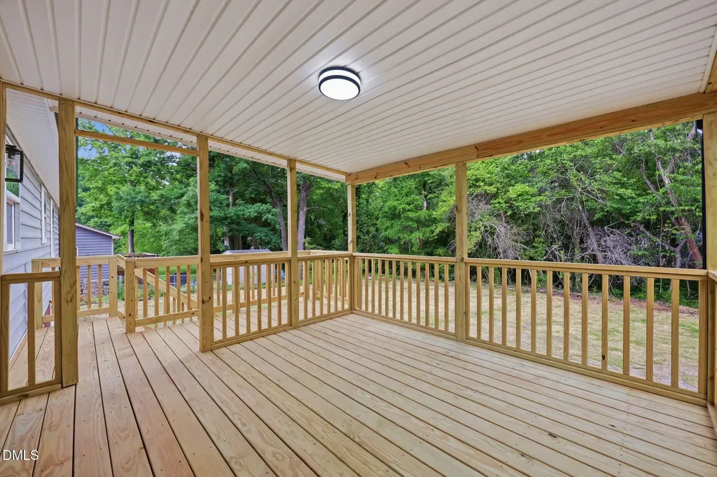 1504 Woods Creek Drive Garner NC 27529