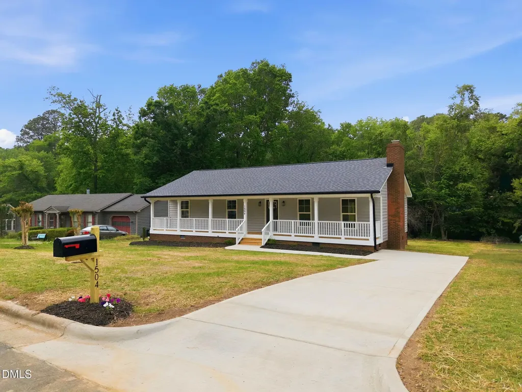 1504 Woods Creek Drive Garner NC 27529
