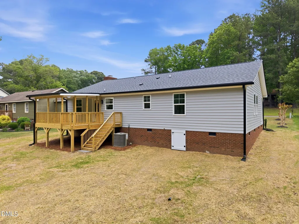 1504 Woods Creek Drive Garner NC 27529