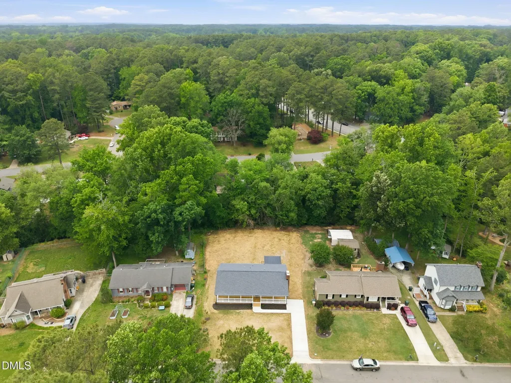 1504 Woods Creek Drive Garner NC 27529