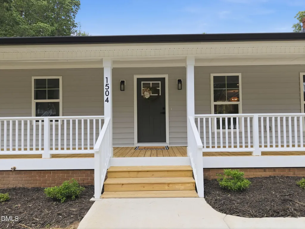 1504 Woods Creek Drive Garner NC 27529