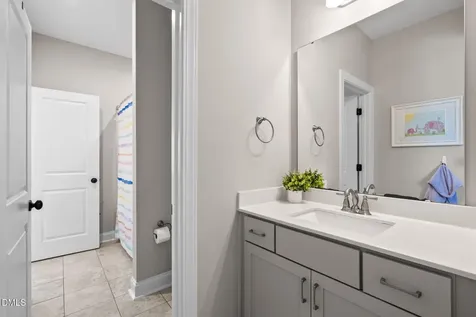 208 Cedar Wren Lane Holly Springs NC 27540