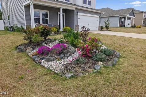 627 Winesap Drive Graham NC 27253