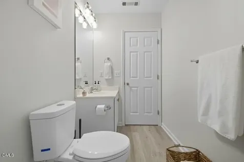 158 Westmont Drive Winston-salem NC 27104