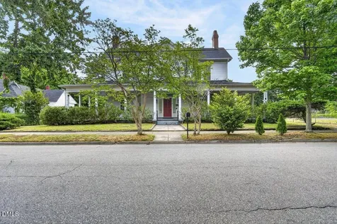 558 Rowland Street Henderson NC 27536