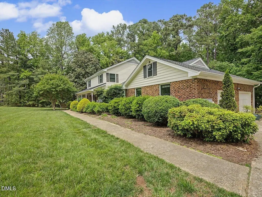 5209 Dutchman Drive Raleigh NC 27606