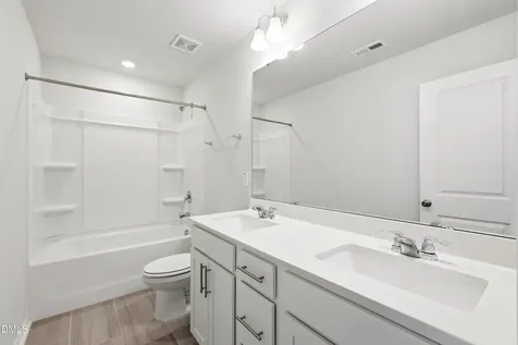 1836 Alpine Summer Lane Apex NC 27502