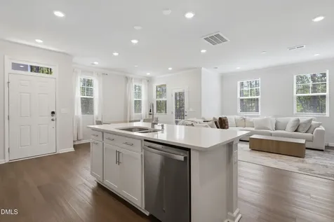 1836 Alpine Summer Lane Apex NC 27502
