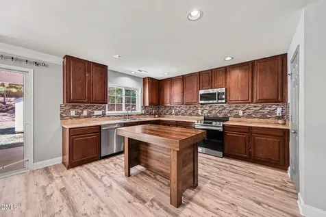 117 Oakchest Court Durham NC 27703
