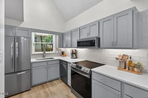 21 Thorne Ridge Drive Durham NC 27713