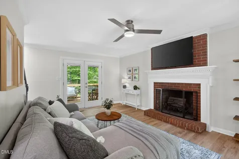 21 Thorne Ridge Drive Durham NC 27713