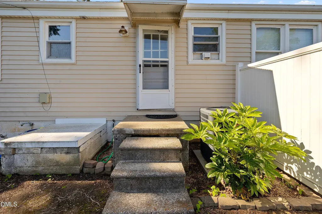 2324 Bernard Street Raleigh NC 27608