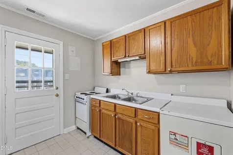 2324 Bernard Street Raleigh NC 27608