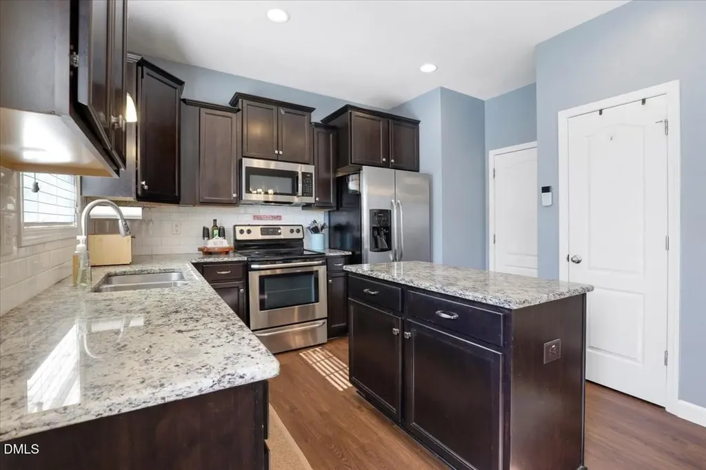 27 Heron Point Way Garner NC 27529