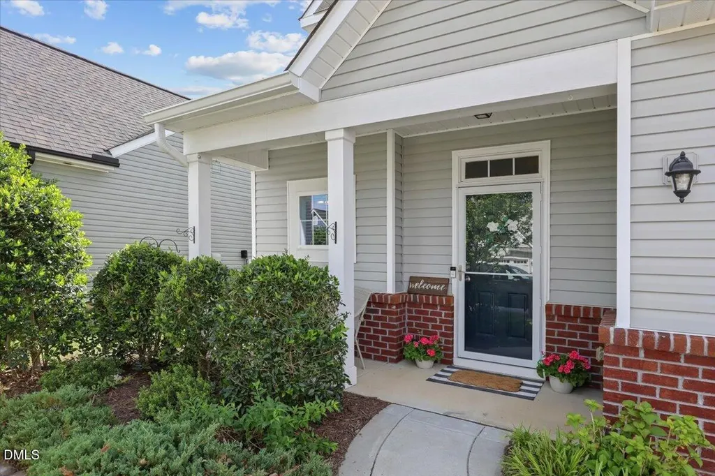 27 Heron Point Way Garner NC 27529
