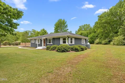8703 Nc Highway 39 Middlesex NC 27557