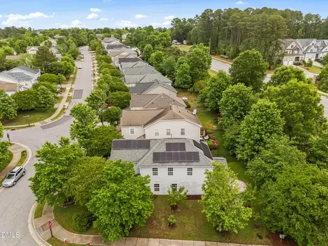4000 Remington Oaks Circle Cary NC 27519