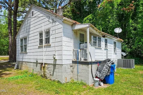 399 Army Road Raeford NC 28376