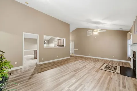 2204 Sweetbay Circle Burlington NC 27215
