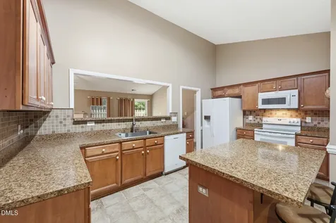 2204 Sweetbay Circle Burlington NC 27215