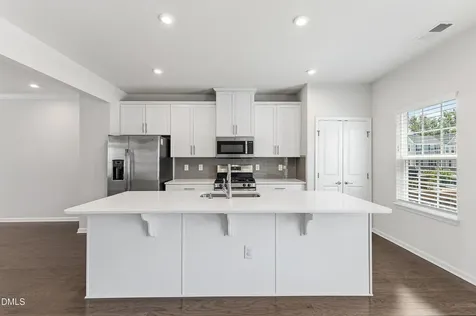 207 Tamworth Creek Durham NC 27707