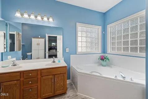 1086 Mosstree Drive Apex NC 27502