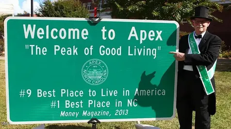 1086 Mosstree Drive Apex NC 27502