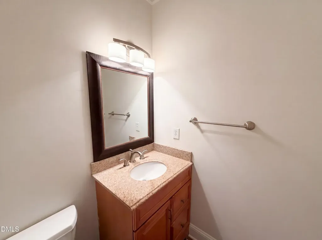 2005 Katesbridge Lane Raleigh NC 27614