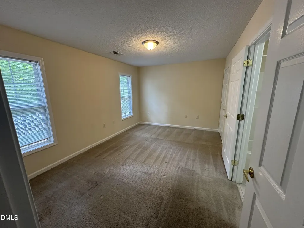 2520 Gordon Glen Court Raleigh NC 27617