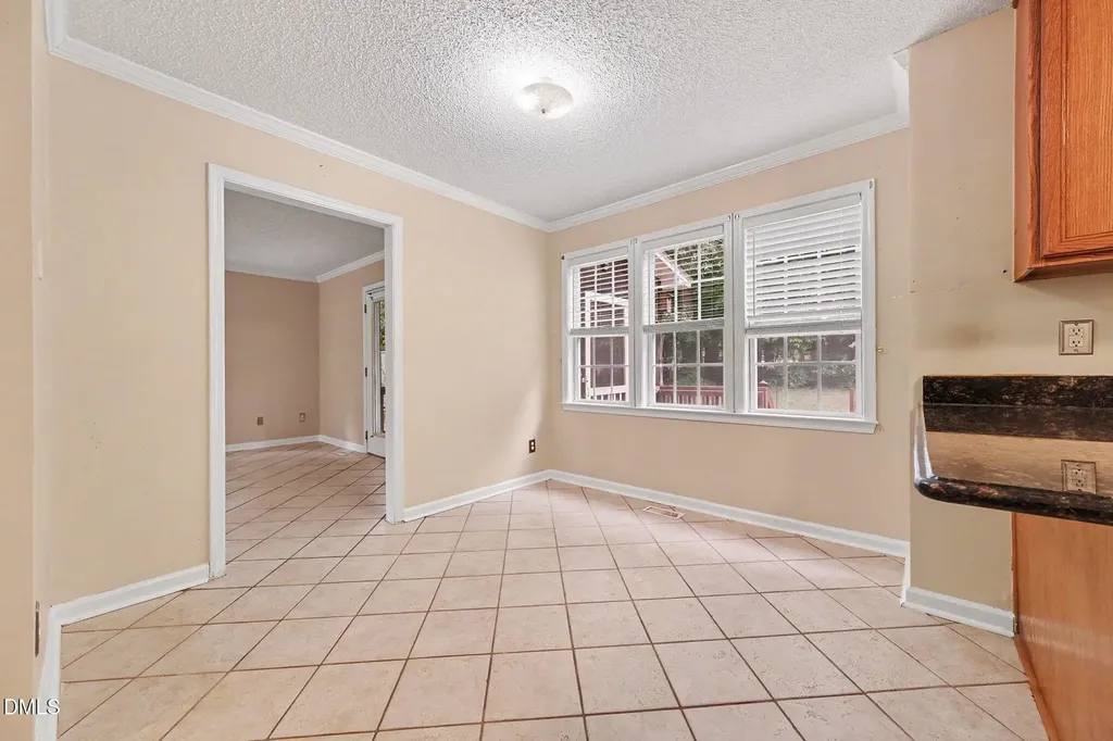 8405 Ridgebury Road Raleigh NC 27603