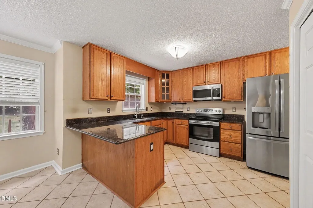 8405 Ridgebury Road Raleigh NC 27603