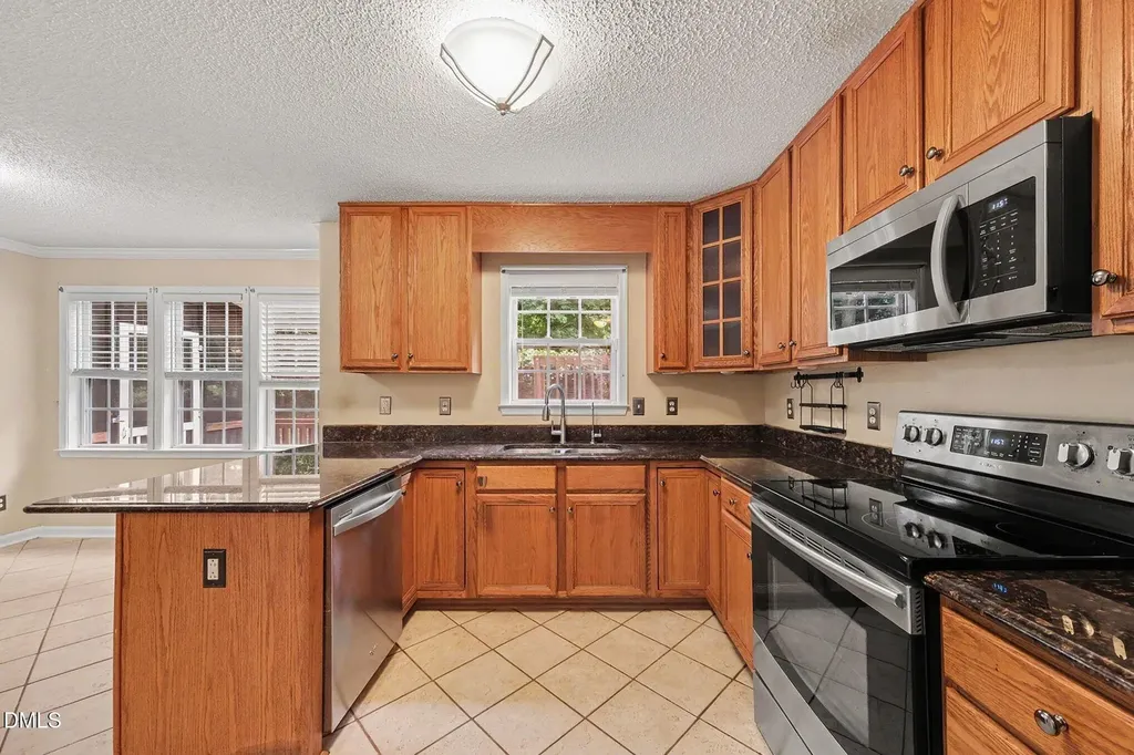 8405 Ridgebury Road Raleigh NC 27603