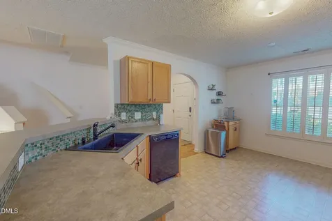 4 Gandhi Drive Durham NC 27703