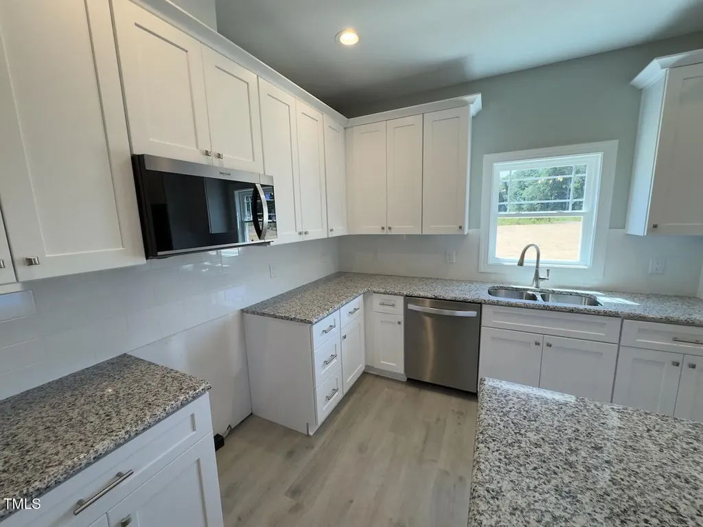 108 Lynn Lane Selma NC 27576