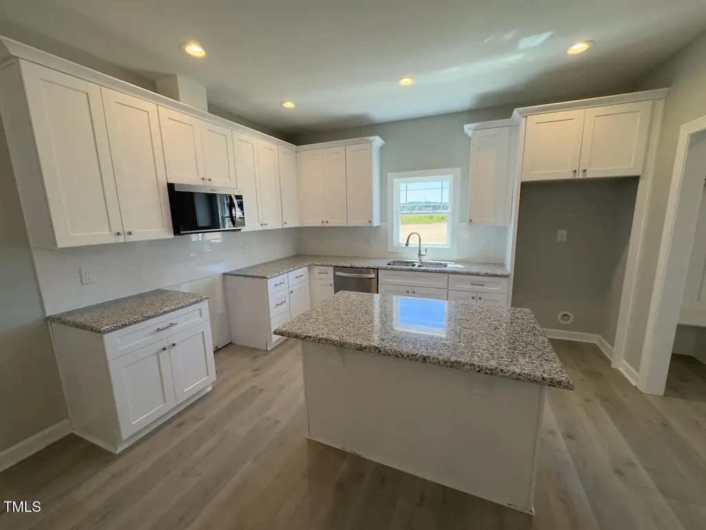 108 Lynn Lane Selma NC 27576