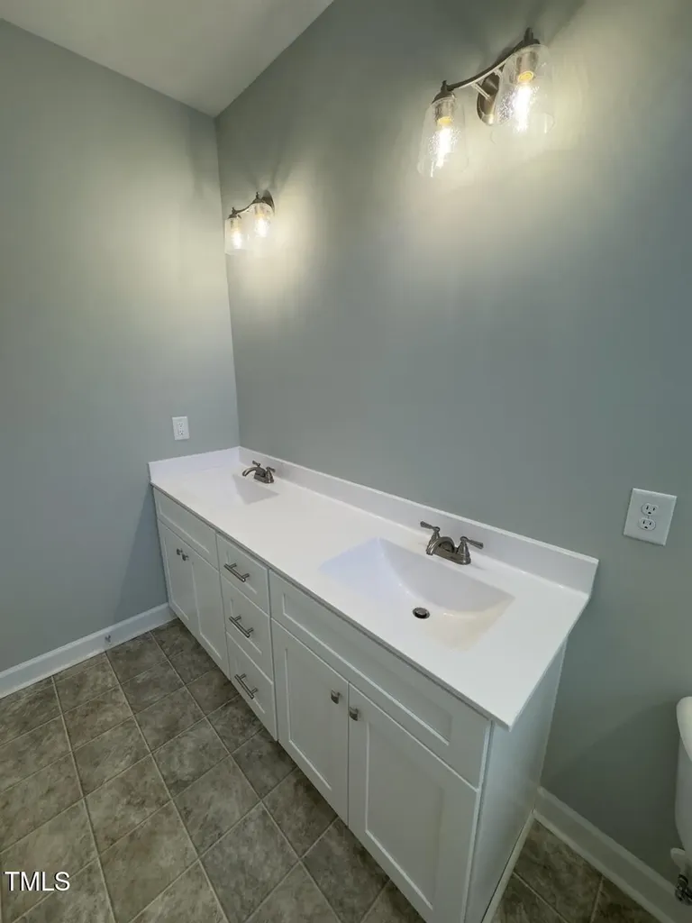 108 Lynn Lane Selma NC 27576