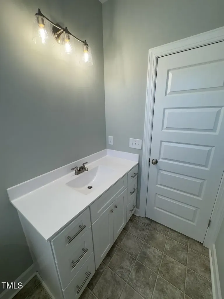 108 Lynn Lane Selma NC 27576