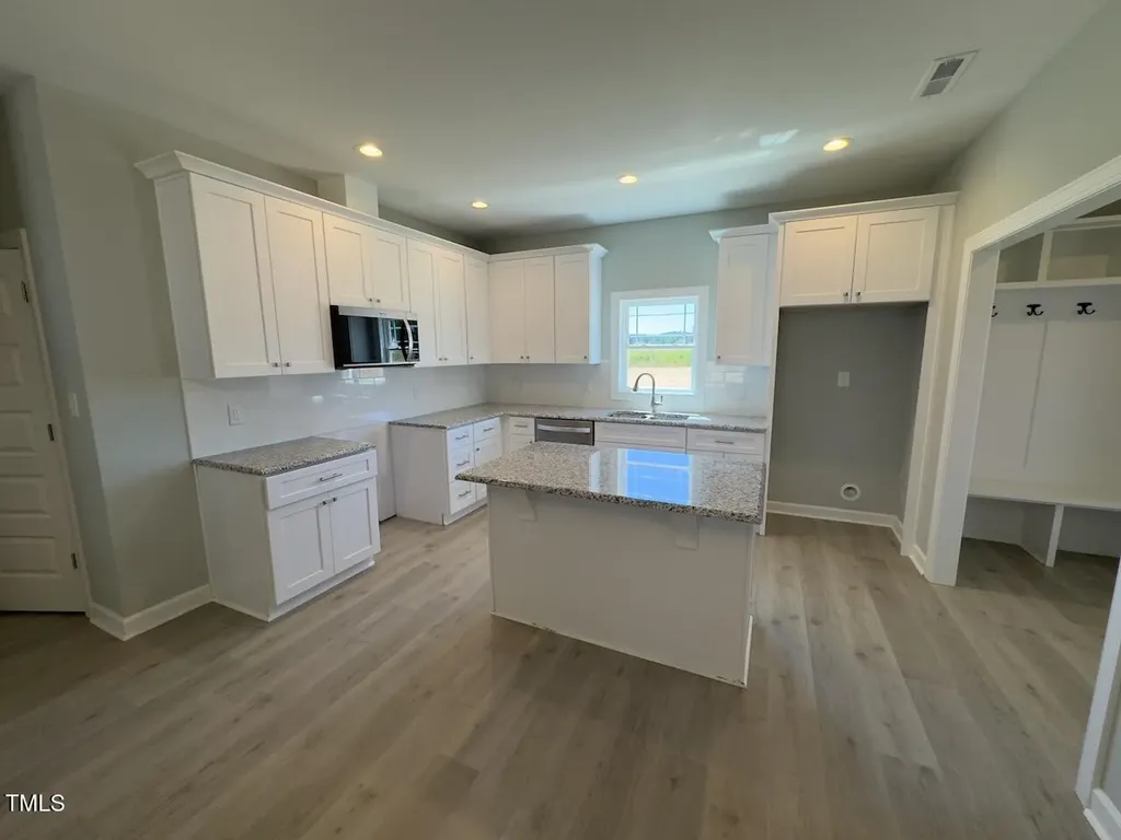 108 Lynn Lane Selma NC 27576