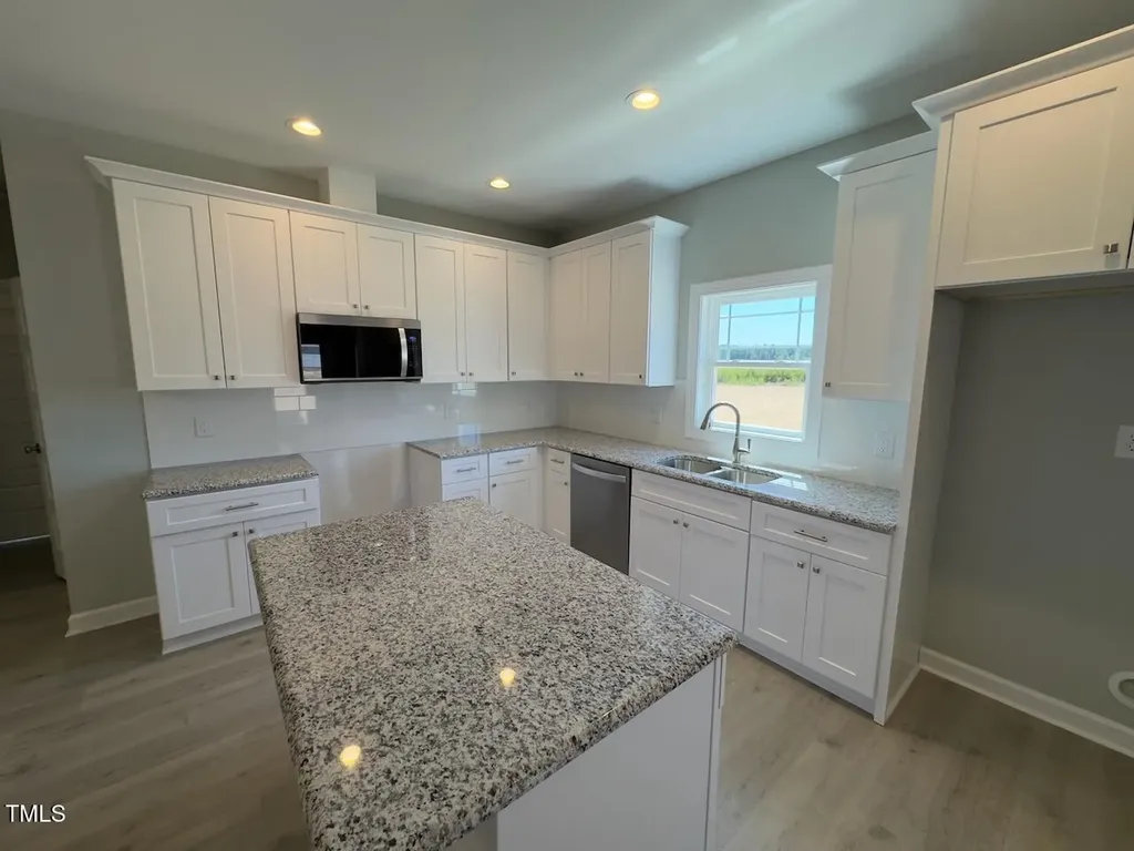 108 Lynn Lane Selma NC 27576