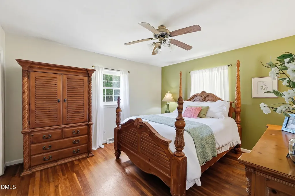 3319 Rigsbee Road N Chapel Hill NC 27514