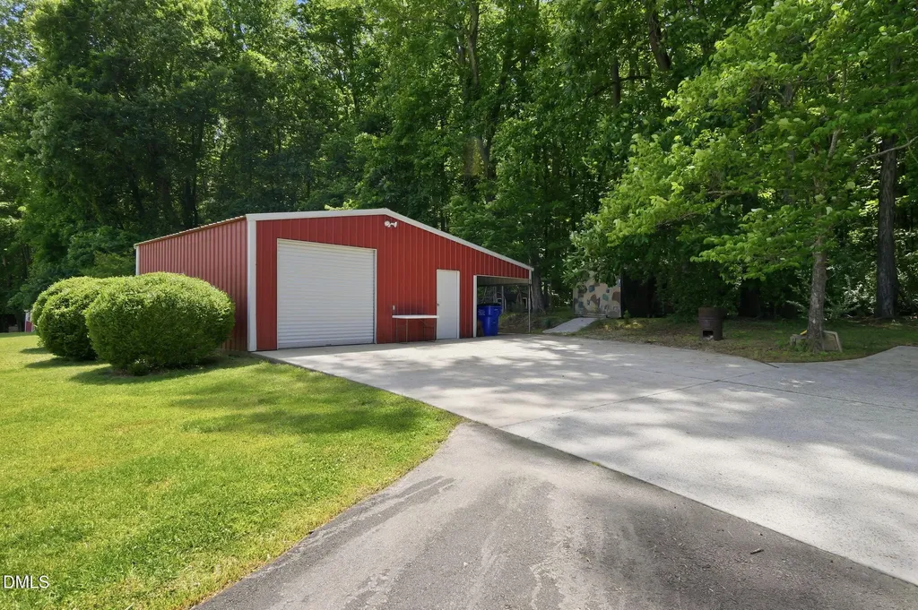 3319 Rigsbee Road N Chapel Hill NC 27514